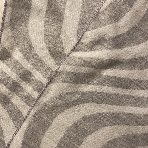 Winter scarf - Picture 3 of 4